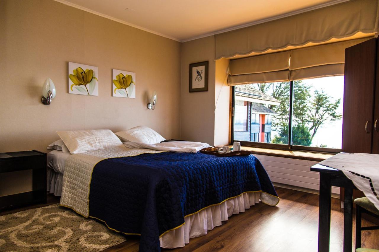 Hotel Y Cabanas Puerto Pilar Rio del Sur ภายนอก รูปภาพ