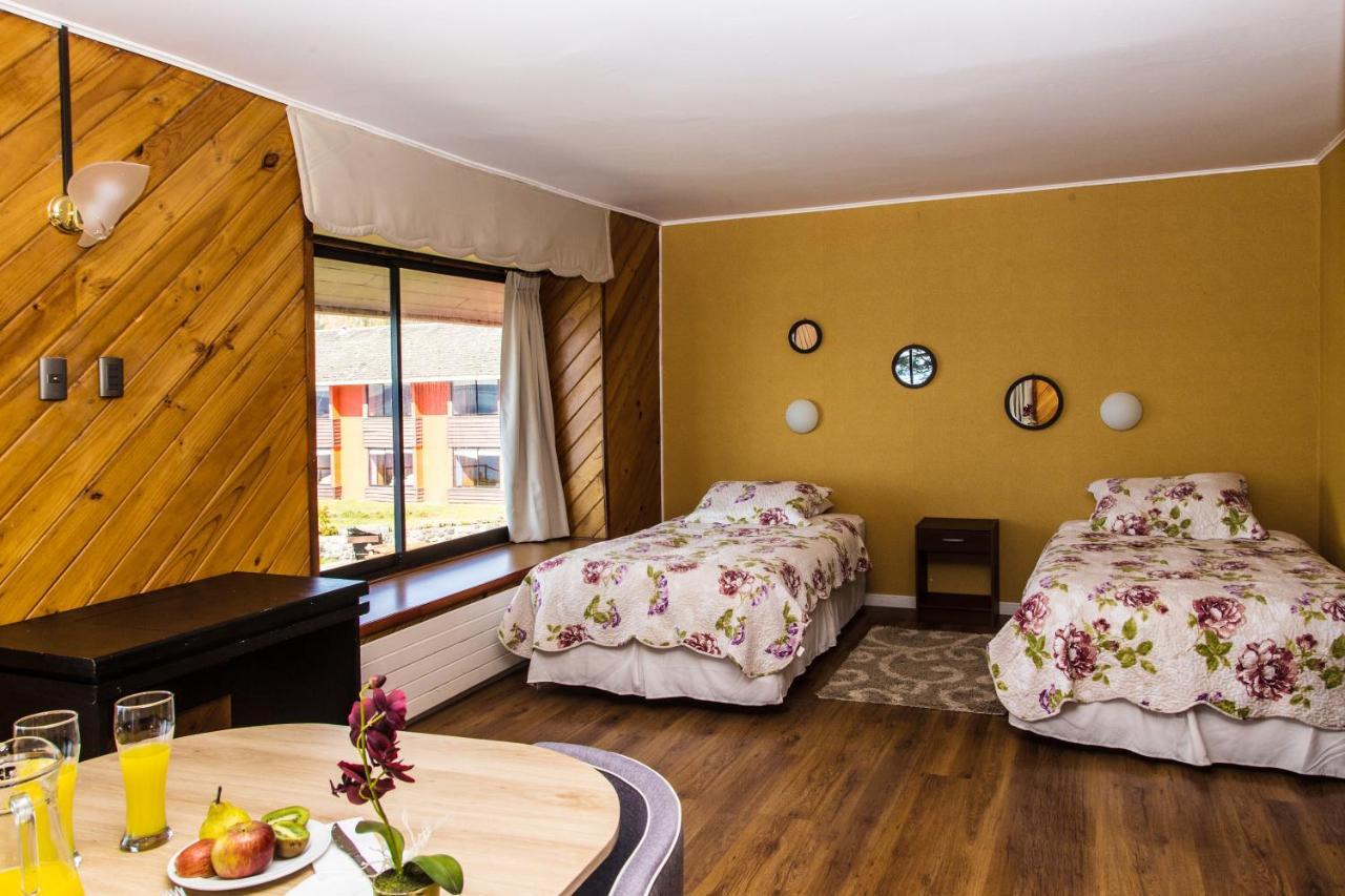 Hotel Y Cabanas Puerto Pilar Rio del Sur ภายนอก รูปภาพ